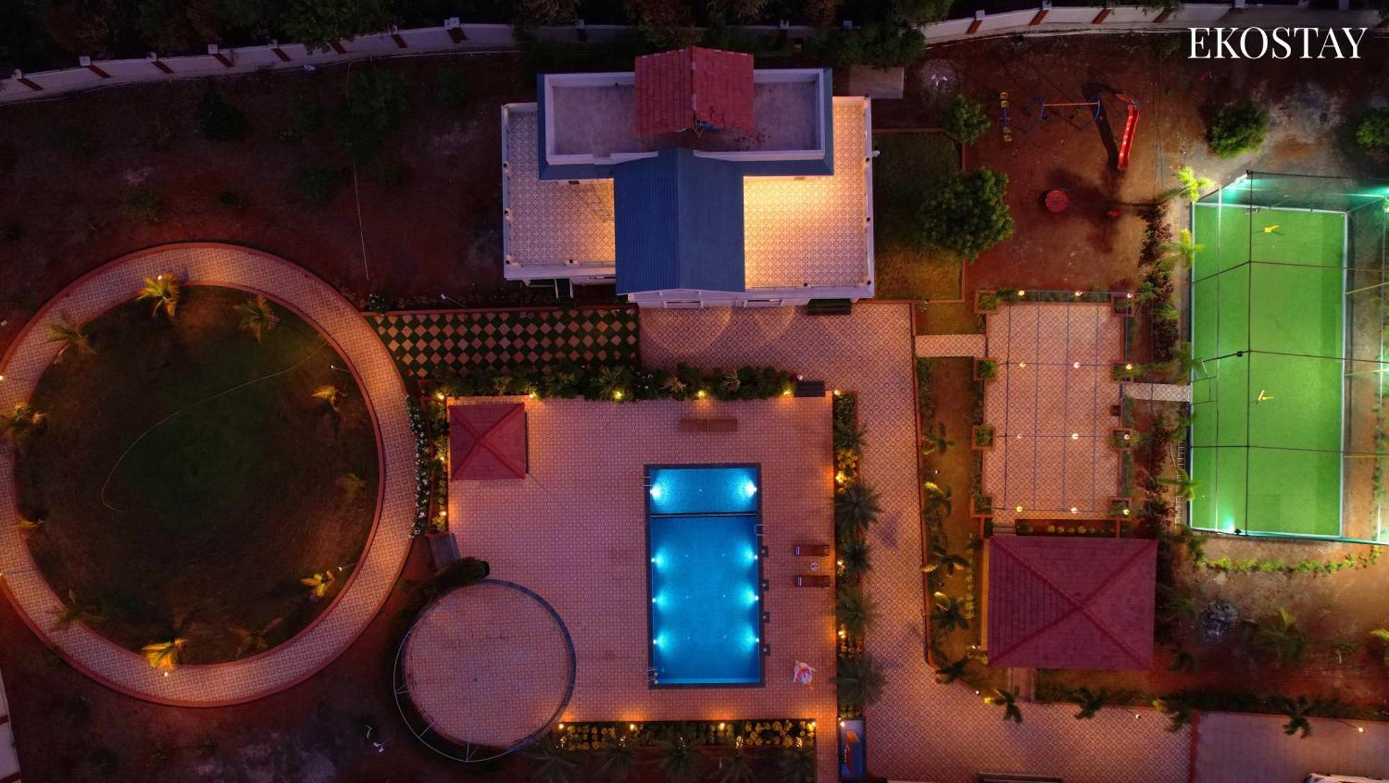 Ekostay Gold Palm Estate I Cricket Turf I Rain Dance I 2 Acre Property Karjat Extérieur photo
