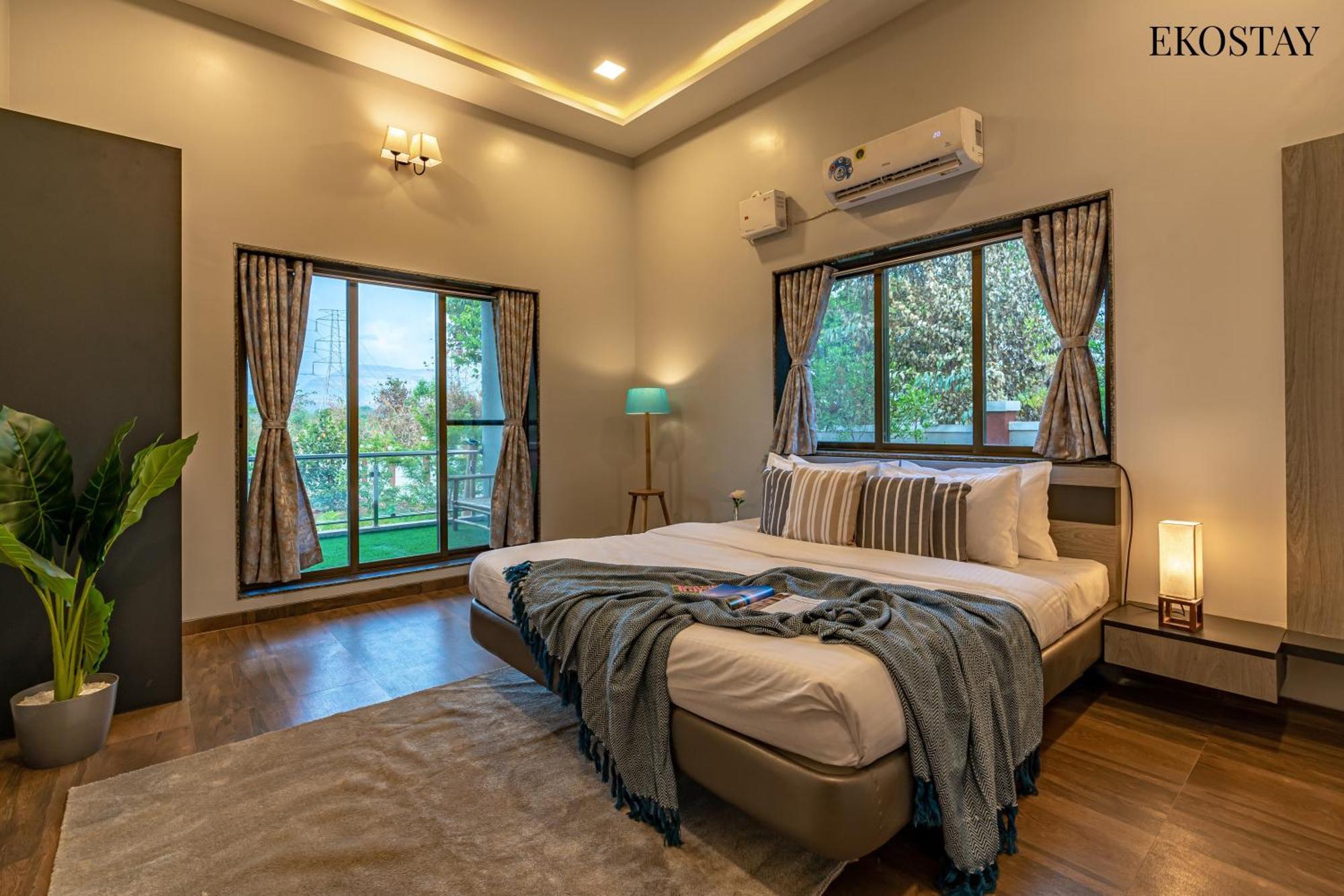 Ekostay Gold Palm Estate I Cricket Turf I Rain Dance I 2 Acre Property Karjat Extérieur photo